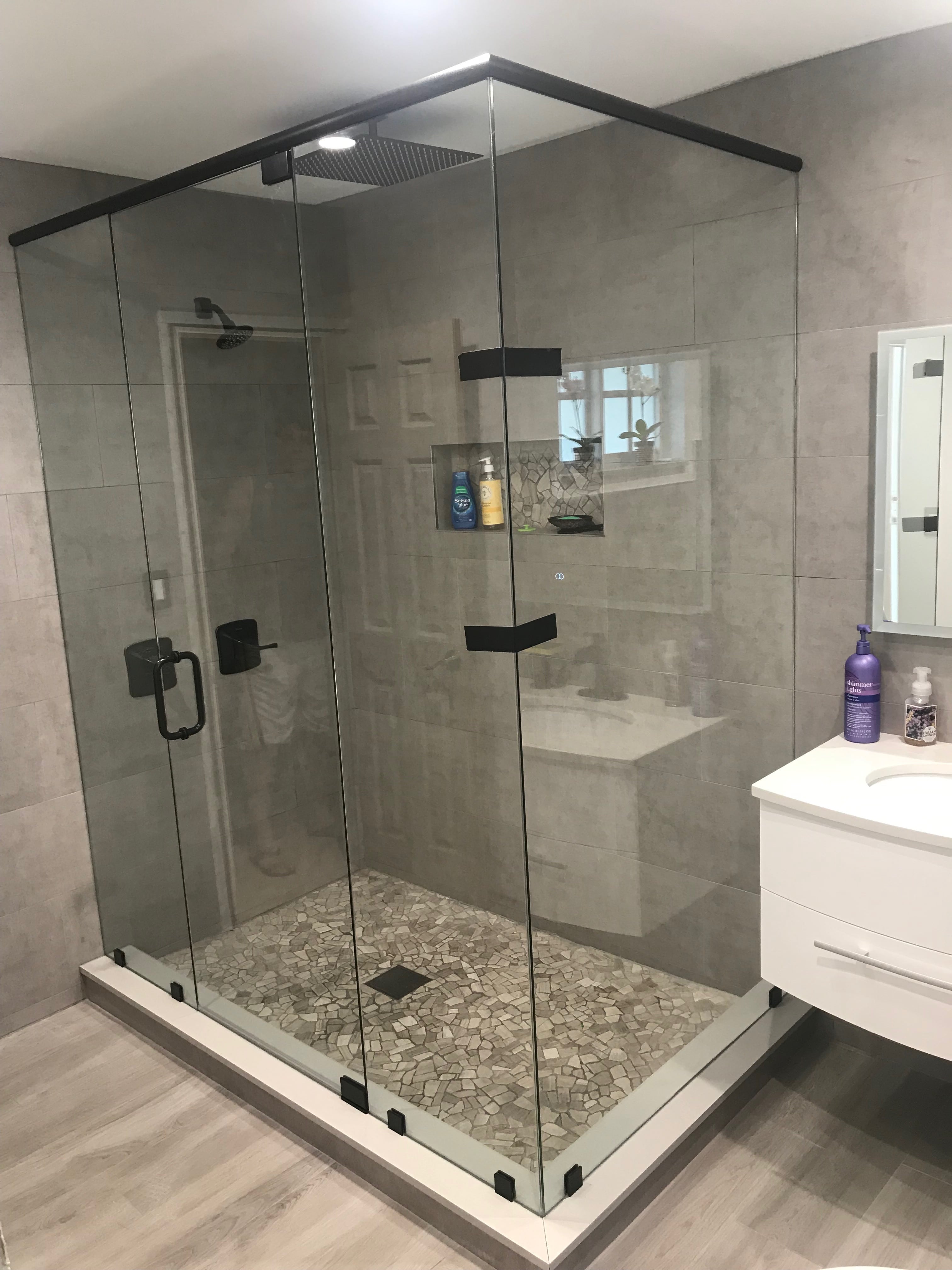 america-bathtub-shower-door-installation-miami